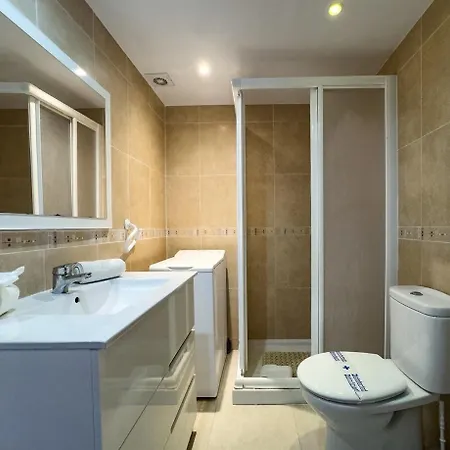 Apartamento Mediterráneo 6 9 Charming Beachfront 1bedroom With Stunning Sea Views *