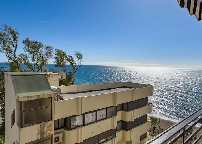 Lägenhet Mediterraneo 6 9 Charming Beachfront 1bedroom With Stunning Sea Views *