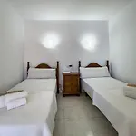 Mediterraneo 6 9 Charming Beachfront 1bedroom With Stunning Sea Views Διαμέρισμα