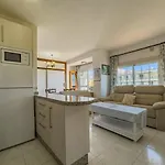 Mediterraneo 6 9 Charming Beachfront 1bedroom With Stunning Sea Views Διαμέρισμα *